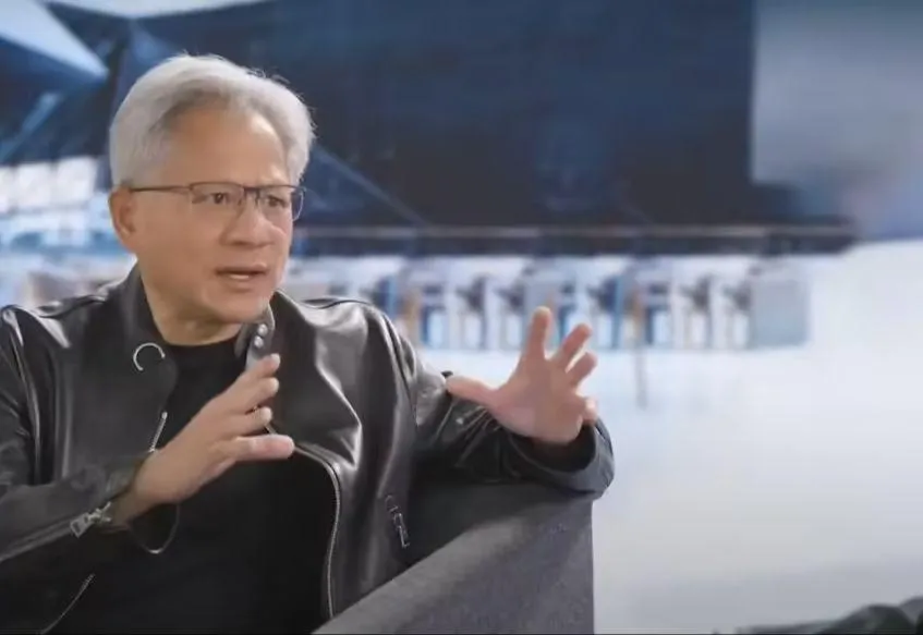 英伟达黄仁勋称,中国 AI 研究人员占比 50%-会懂网