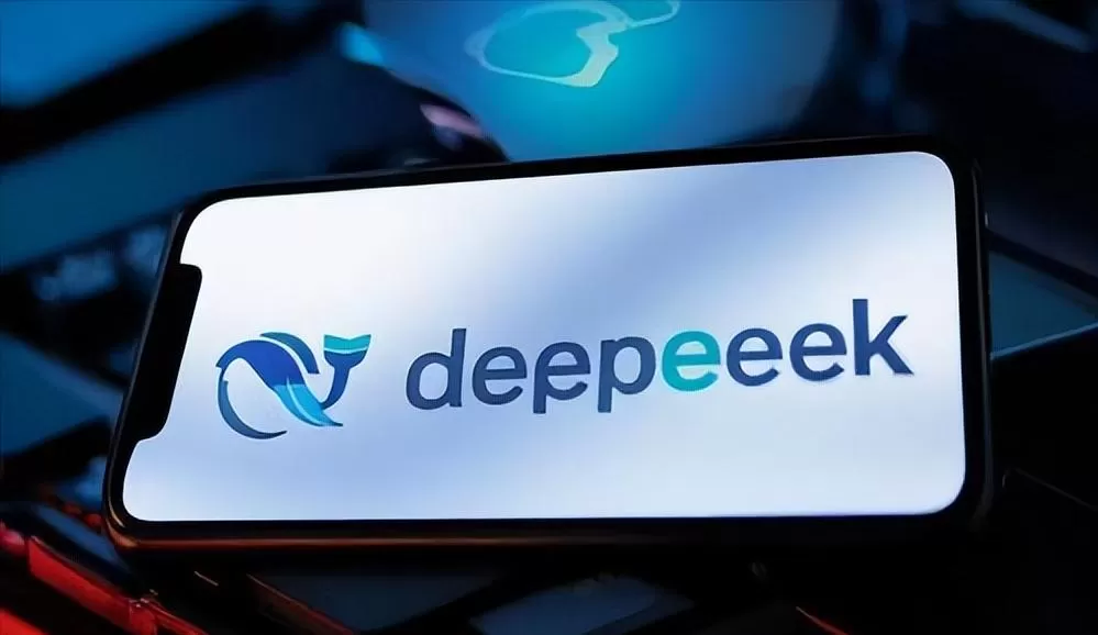 DeepSeek 前期辉煌后陷困境，解析衰退原因、技术硬伤及未来发展前景插图1