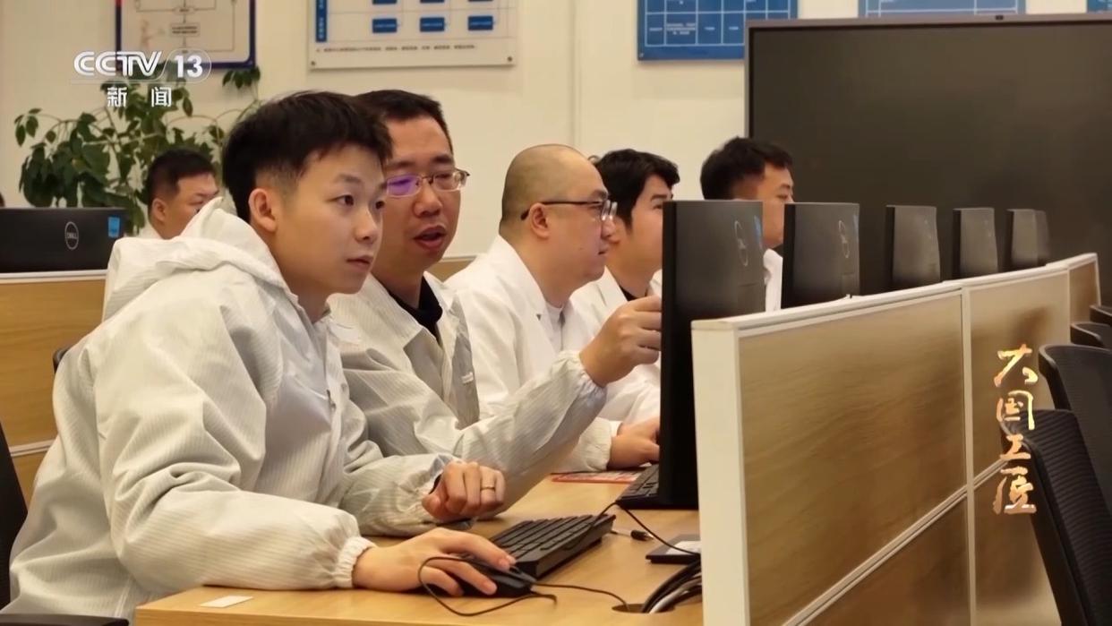 AI工匠”王斌:驭国产智算集群,铸九天大国重器插图7 AI工匠”王斌:驭国产智算集群,铸九天大国重器插图7