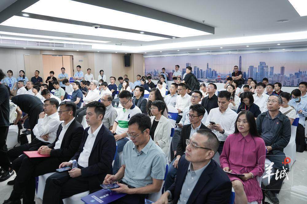 广东筑牢 AI 安全防线:联合实验室赋能大湾区,“人工智能 +” 成果与文化传承齐飞插图1 广东筑牢 AI 安全防线:联合实验室赋能大湾区,“人工智能 +” 成果与文化传承齐飞插图1
